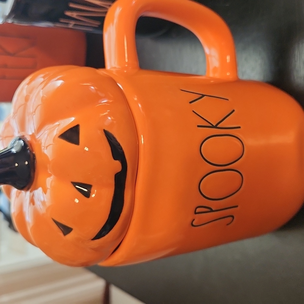 Rae Dunn Orange Spooky Halloween Mug With Topper NWOT